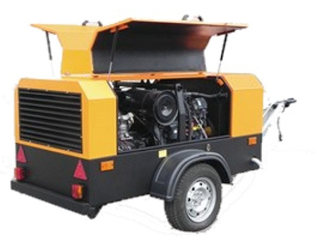 Компрессор винтовой "REMEZA" ДК-3/7 ДВ (на шасси)