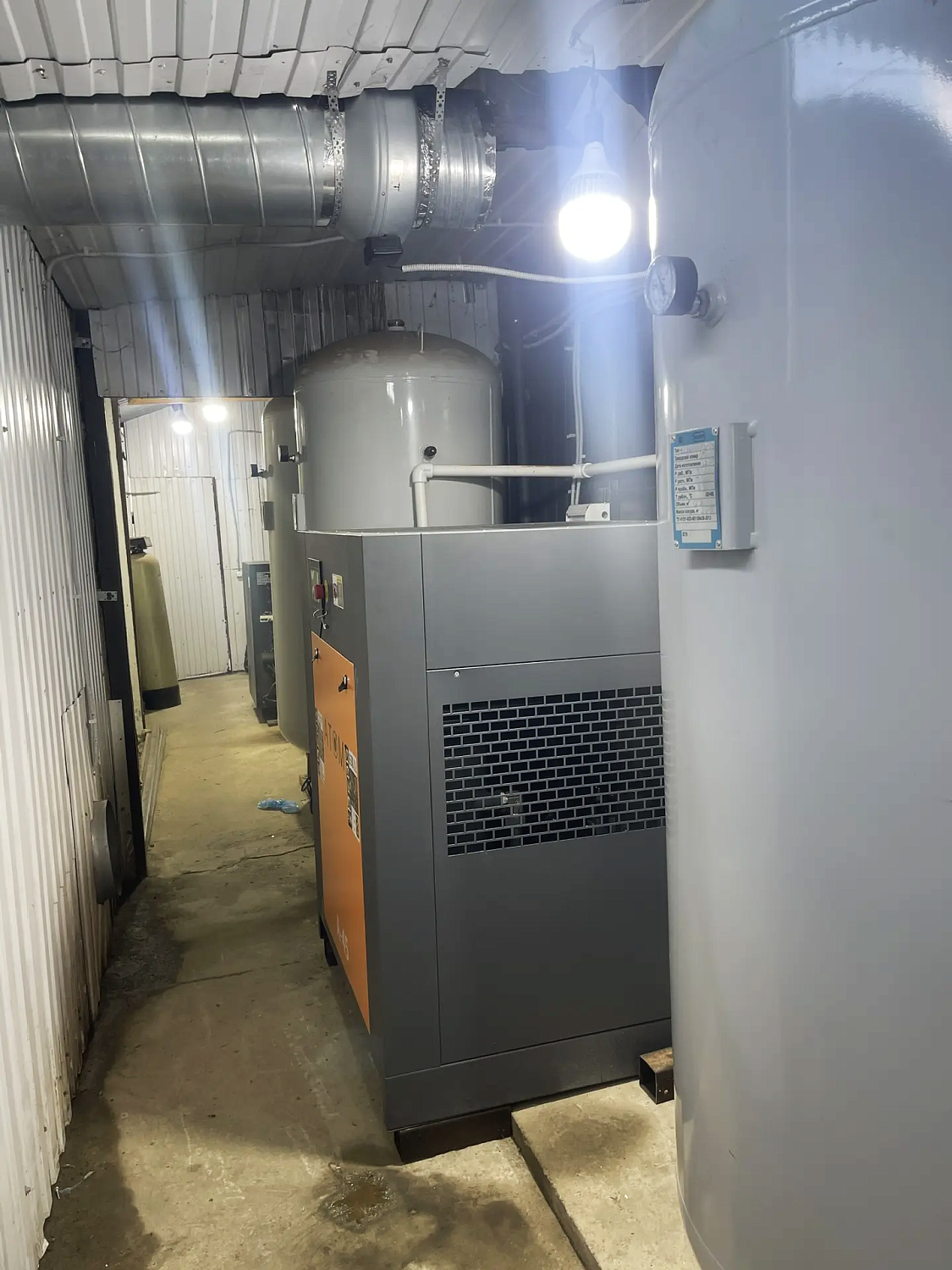 Винтовой компрессор ATOM А-45Е 10 бар для ООО «Жива Продукт ПРО»